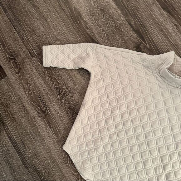 Tuckernuck Sand Funnel Ally Swing Sweatshirt New - Picture 2 of 7